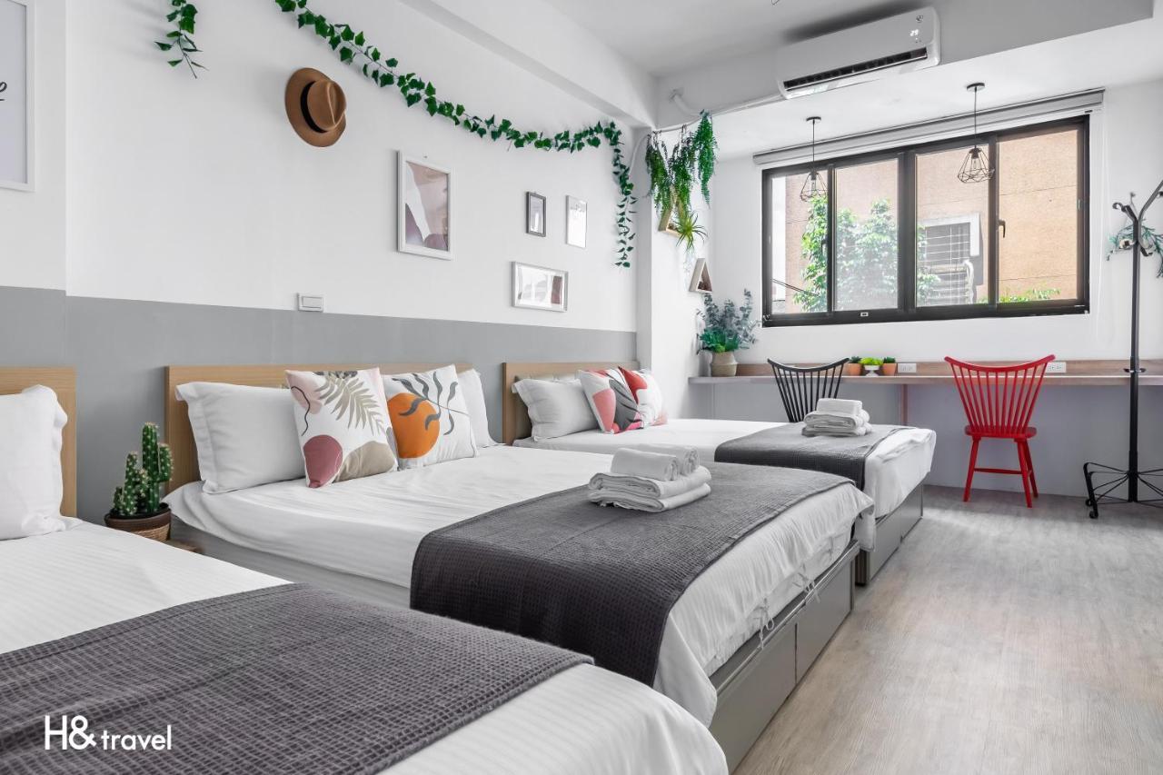 Sleepier Multi-Minsu Tainan Apartment ภายนอก รูปภาพ