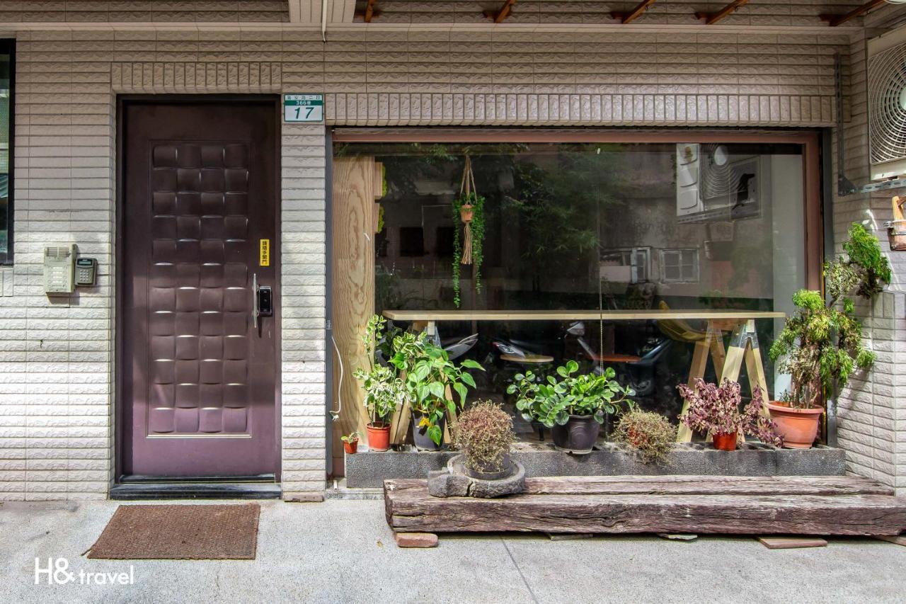 Sleepier Multi-Minsu Tainan Apartment ภายนอก รูปภาพ