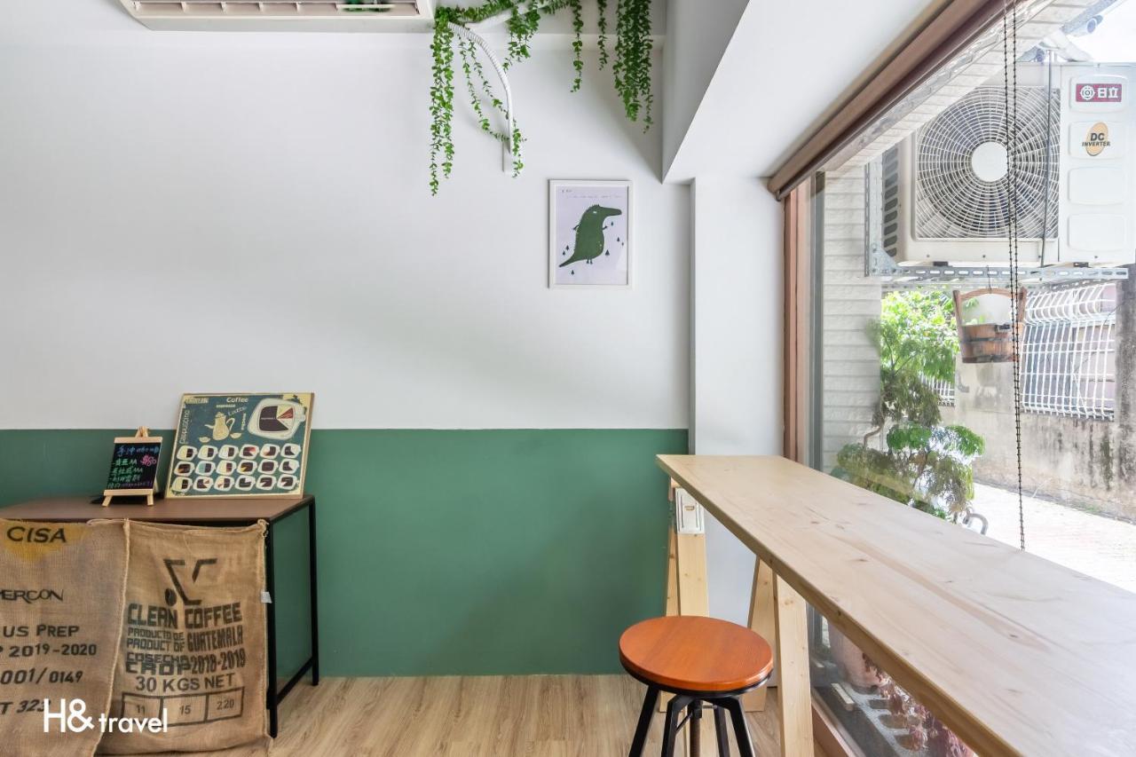 Sleepier Multi-Minsu Tainan Apartment ภายนอก รูปภาพ